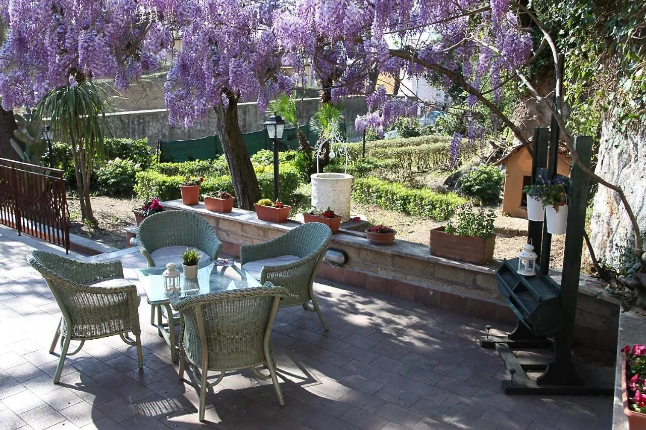Affittacamere Villa Drusilla Roma 0*,  Italia